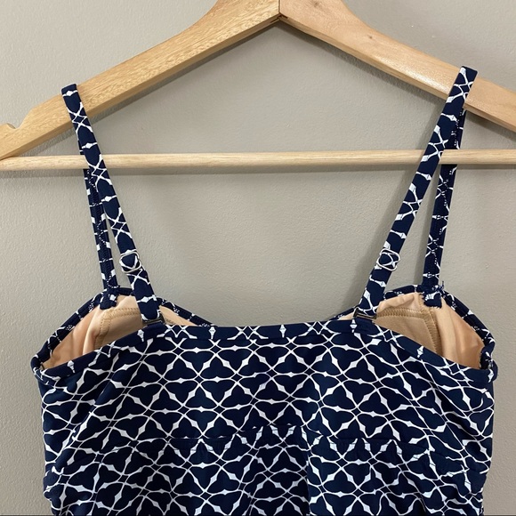 Land’s End Tankini Swim Skirt Set - Picture 7 of 16